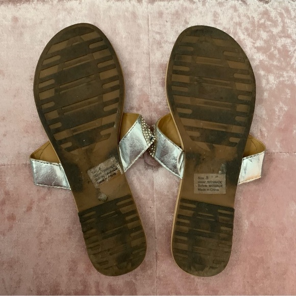 Silver Bejeweled Flip Flops, size 9 - Picture 8 of 8